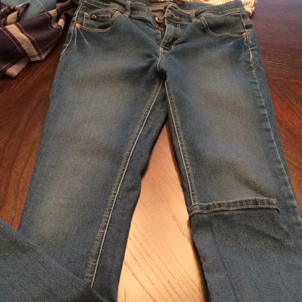 Simple bluejeans